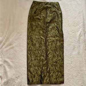 Chetta B Formal Long Skirt Size 4 Green 100% Silk Beaded Maxi with Split